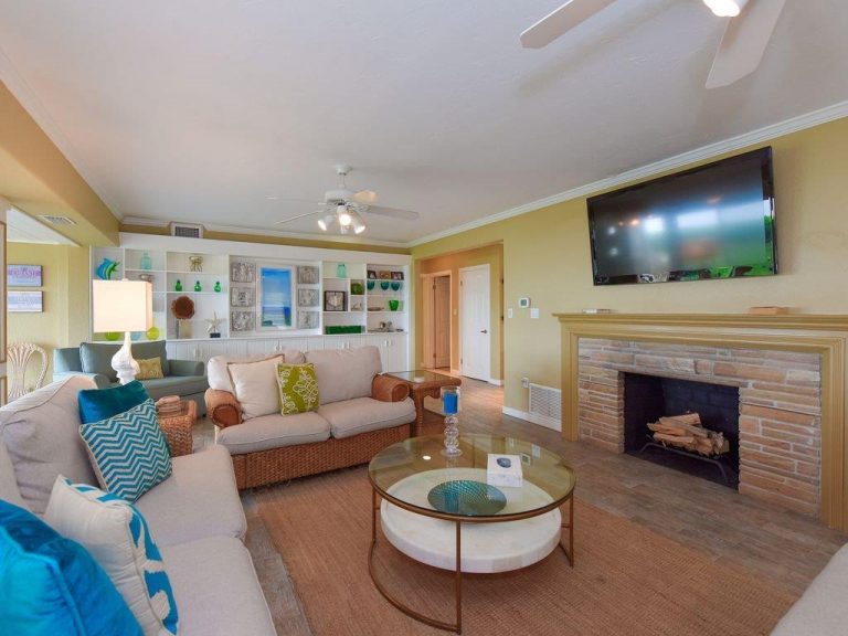 Beach Condo Turtle Crawl Inn